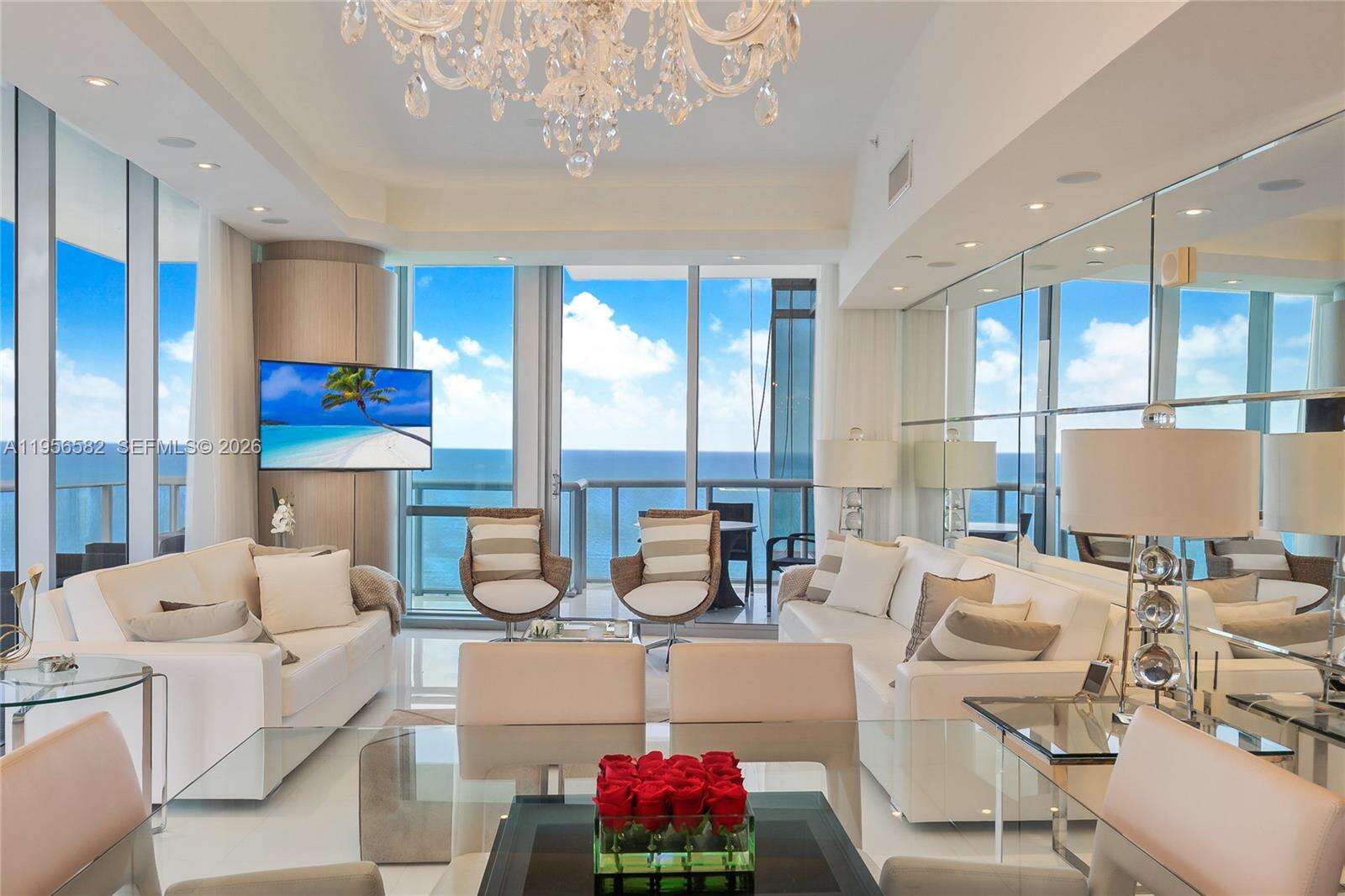 JADE OCEAN - 17121 Collins Ave, Sunny Isles Beach, FL 33160 | Picture 3