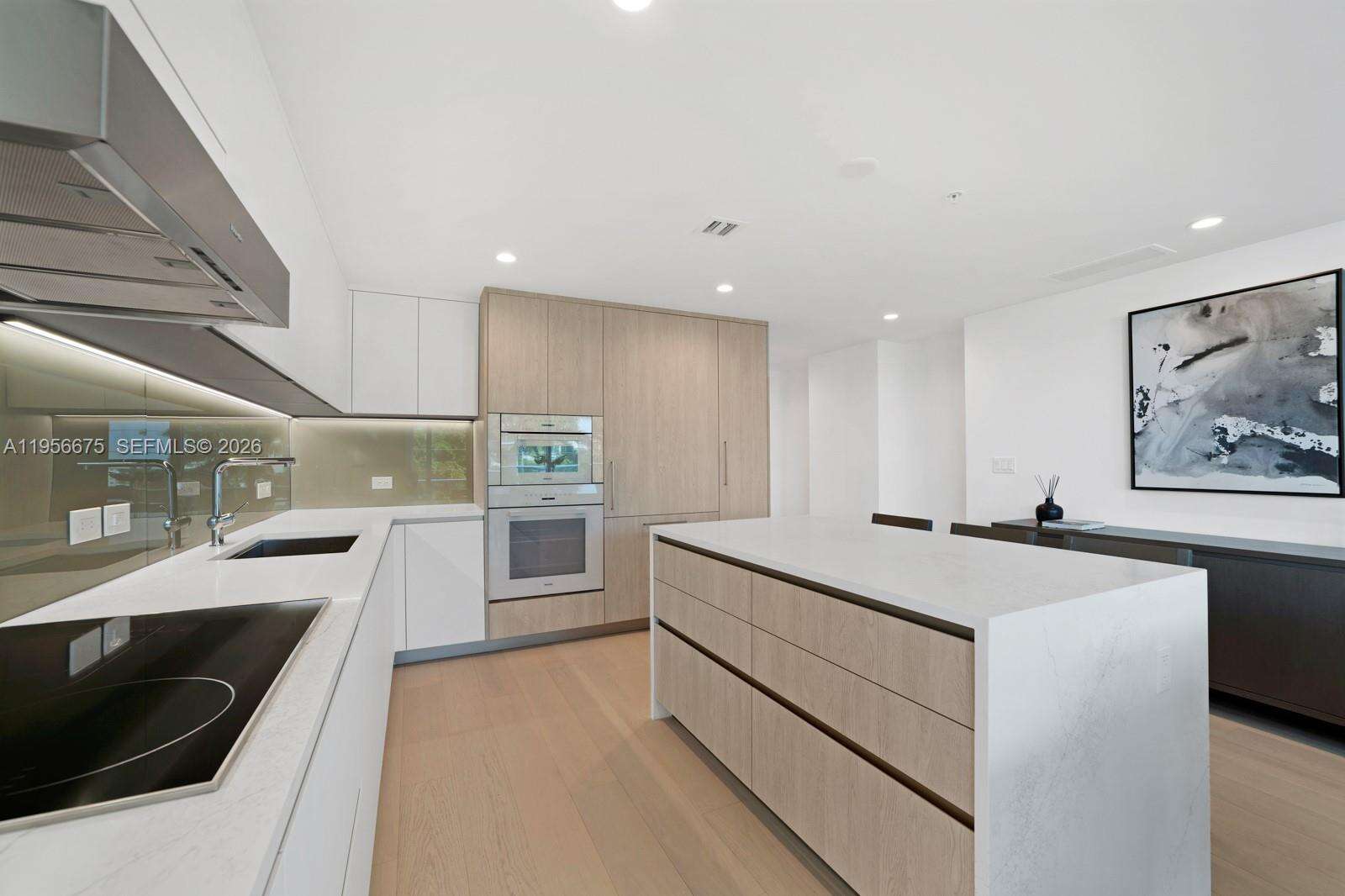 BAY HARBOR ISLAND - 9221 Bay Harbor Dr, Bay Harbor Islands, FL 33154 | Picture 5