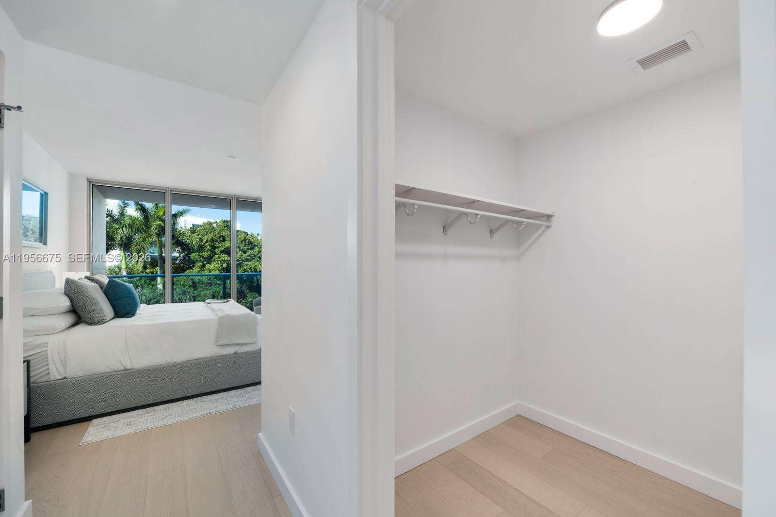 BAY HARBOR ISLAND - 9221 Bay Harbor Dr, Bay Harbor Islands, FL 33154 | Picture 9