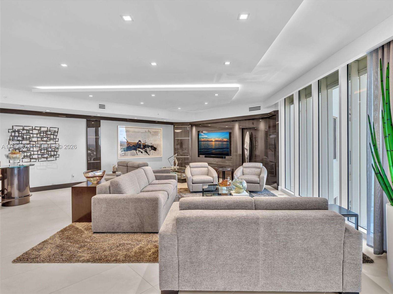 ATLANTIC I AT THE POINT - 21200 Point Pl, Aventura, FL 33180 | Picture 15