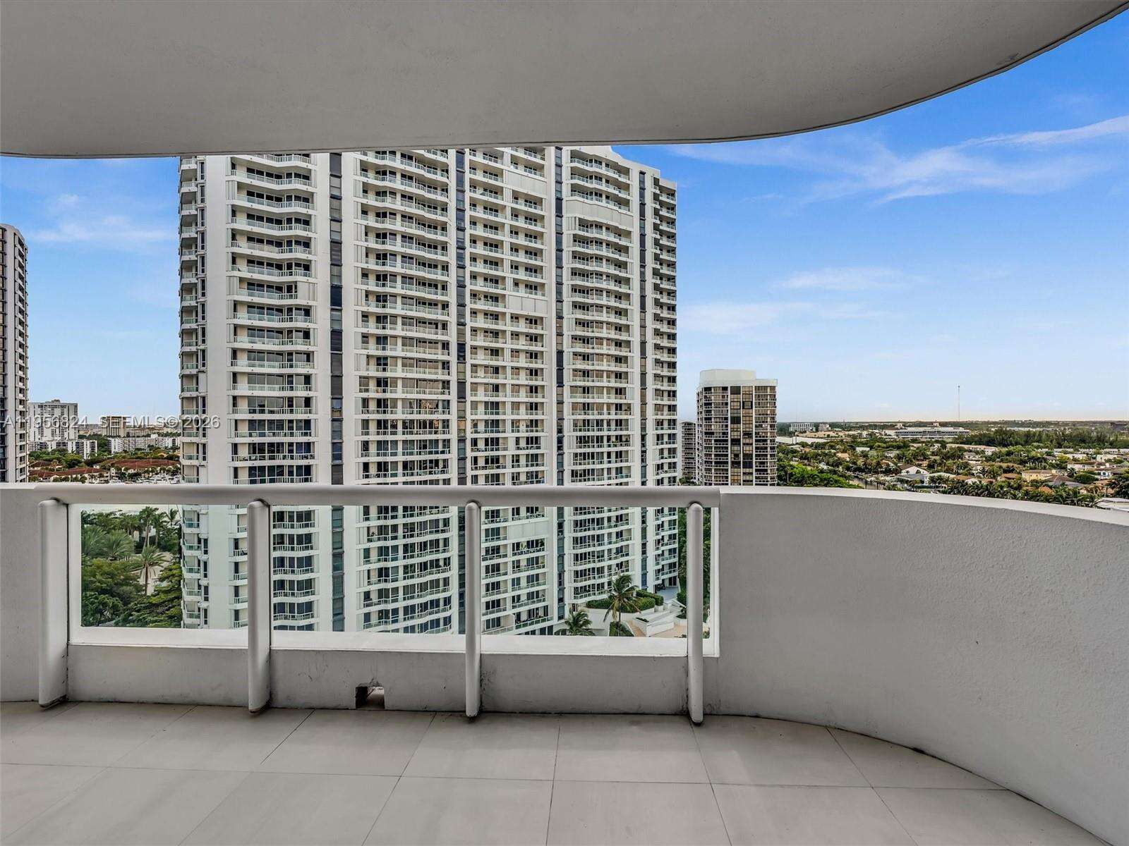 ATLANTIC I AT THE POINT - 21200 Point Pl, Aventura, FL 33180 | Picture 54