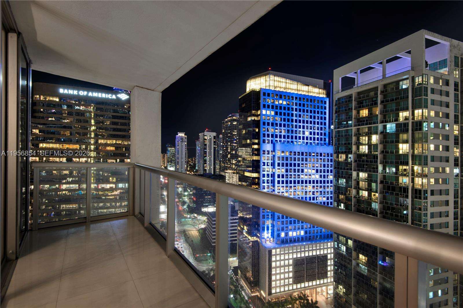 ICON BRICKELL CONDO NO 3 - 485 Brickell Ave, Miami, FL 33131 | Picture 13