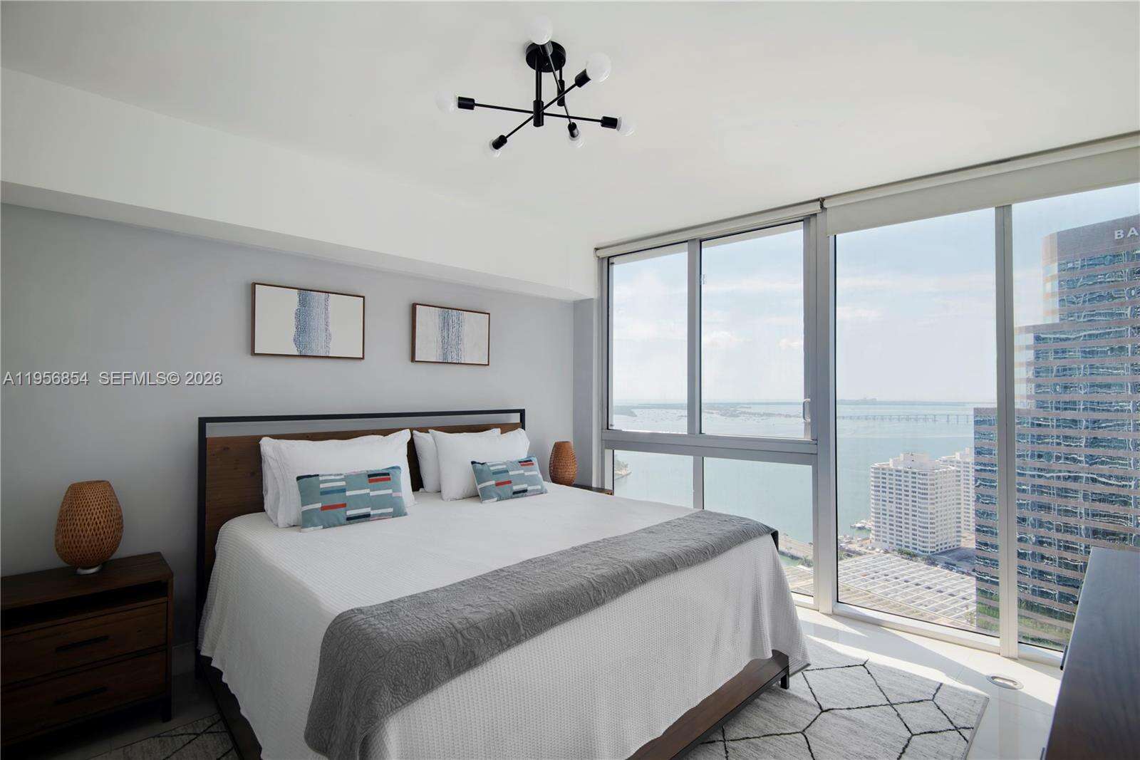 ICON BRICKELL CONDO NO 3 - 485 Brickell Ave, Miami, FL 33131 | Picture 20