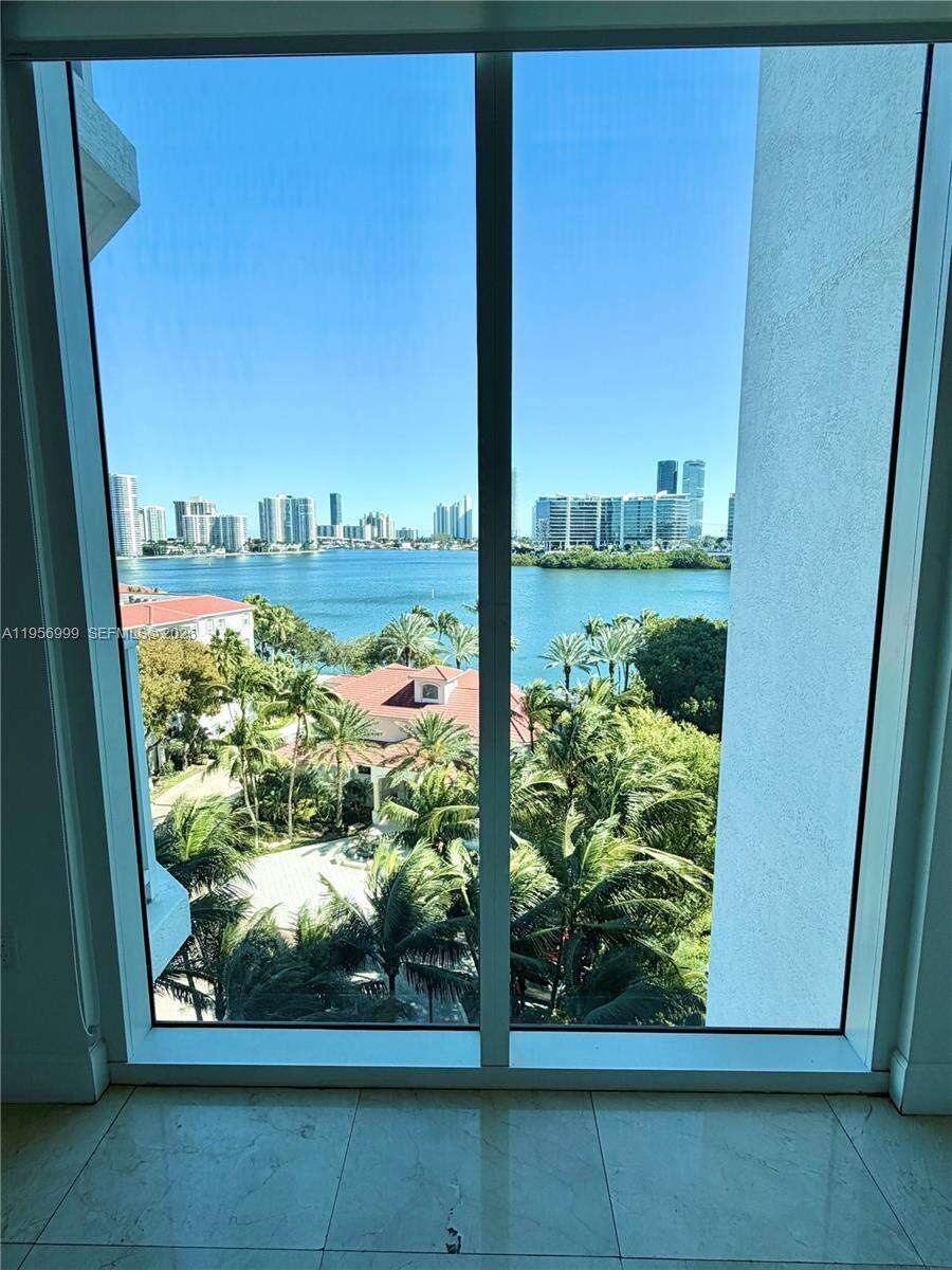 THE PENINSULA II - 3301 183 St, Aventura, FL 33160 | Picture 11