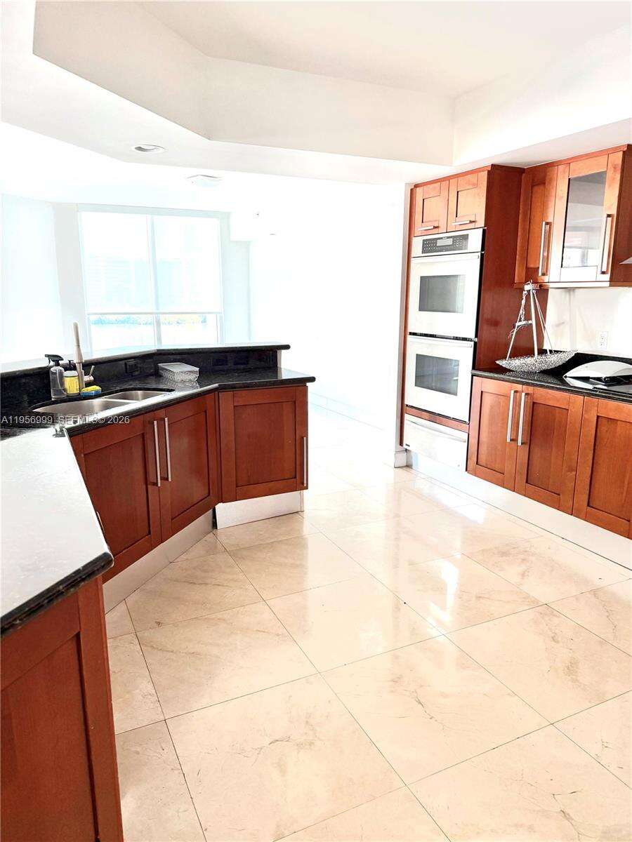 THE PENINSULA II - 3301 183 St, Aventura, FL 33160 | Picture 4