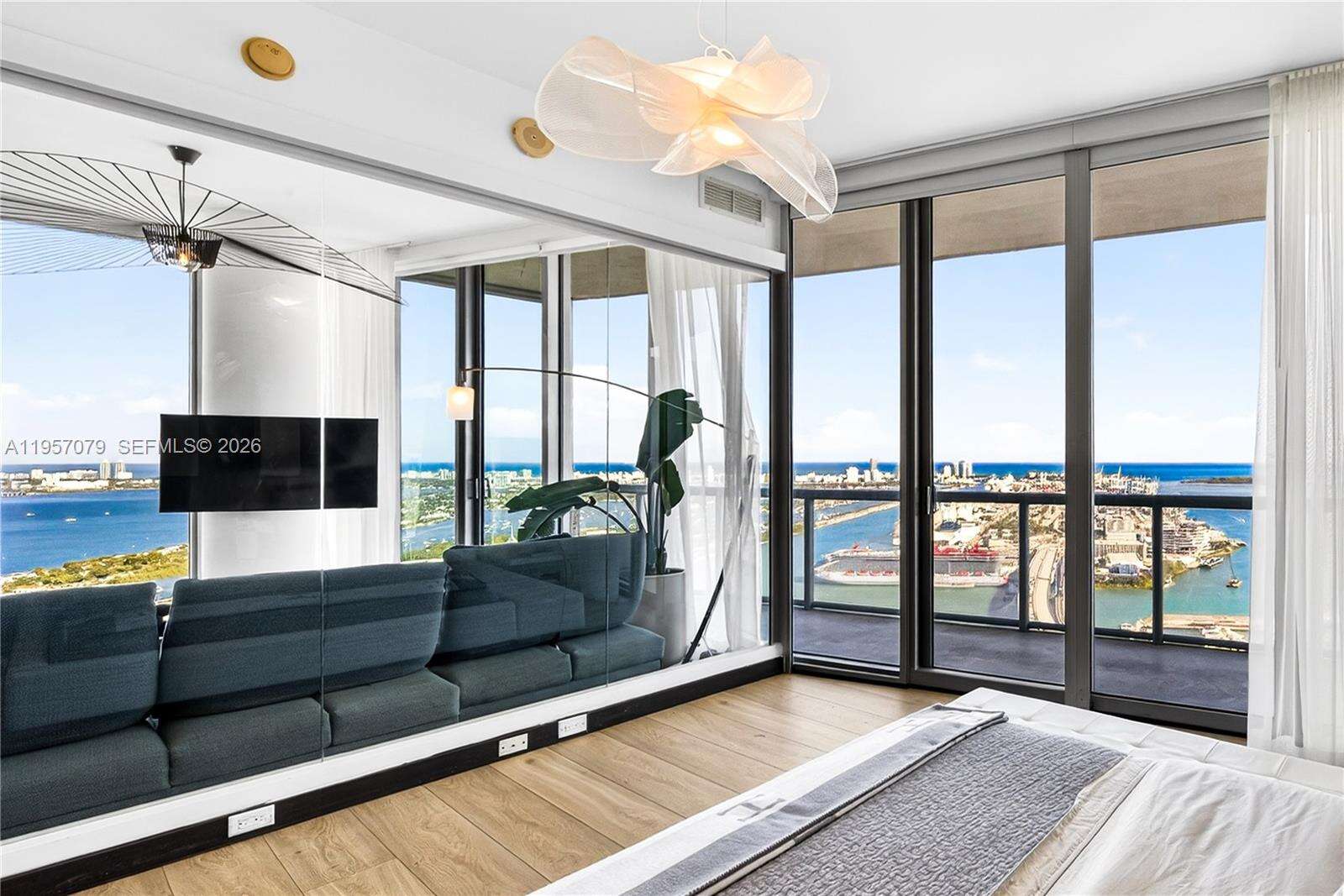 MARINABLUE - 888 Biscayne Blvd, Miami, FL 33132 | Picture 5