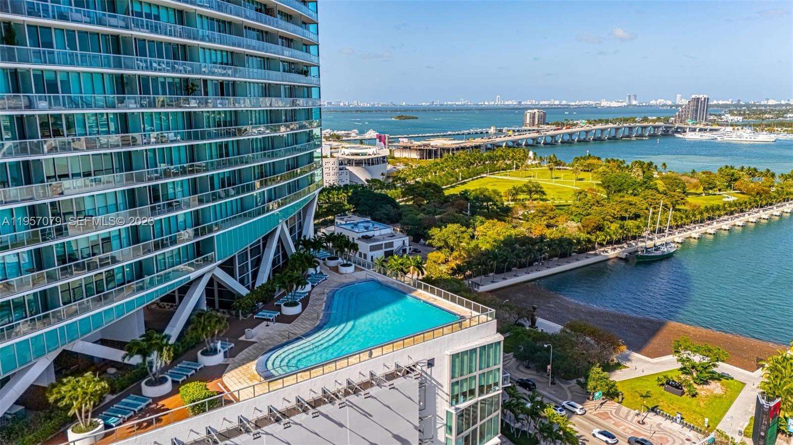 MARINABLUE - 888 Biscayne Blvd, Miami, FL 33132 | Picture 10