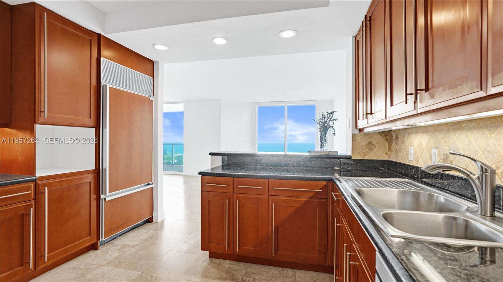 HAMPTONS SOUTH - 20201 Country Club Dr, Aventura, FL 33180 | Picture 23