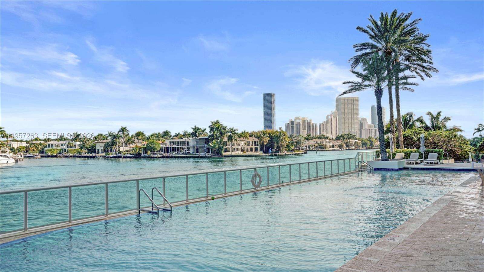 HAMPTONS SOUTH - 20201 Country Club Dr, Aventura, FL 33180 | Picture 45