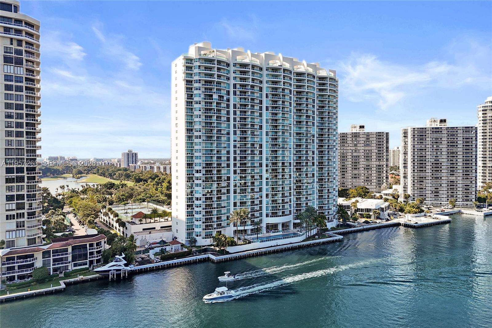 HAMPTONS SOUTH - 20201 Country Club Dr, Aventura, FL 33180 | Picture 76