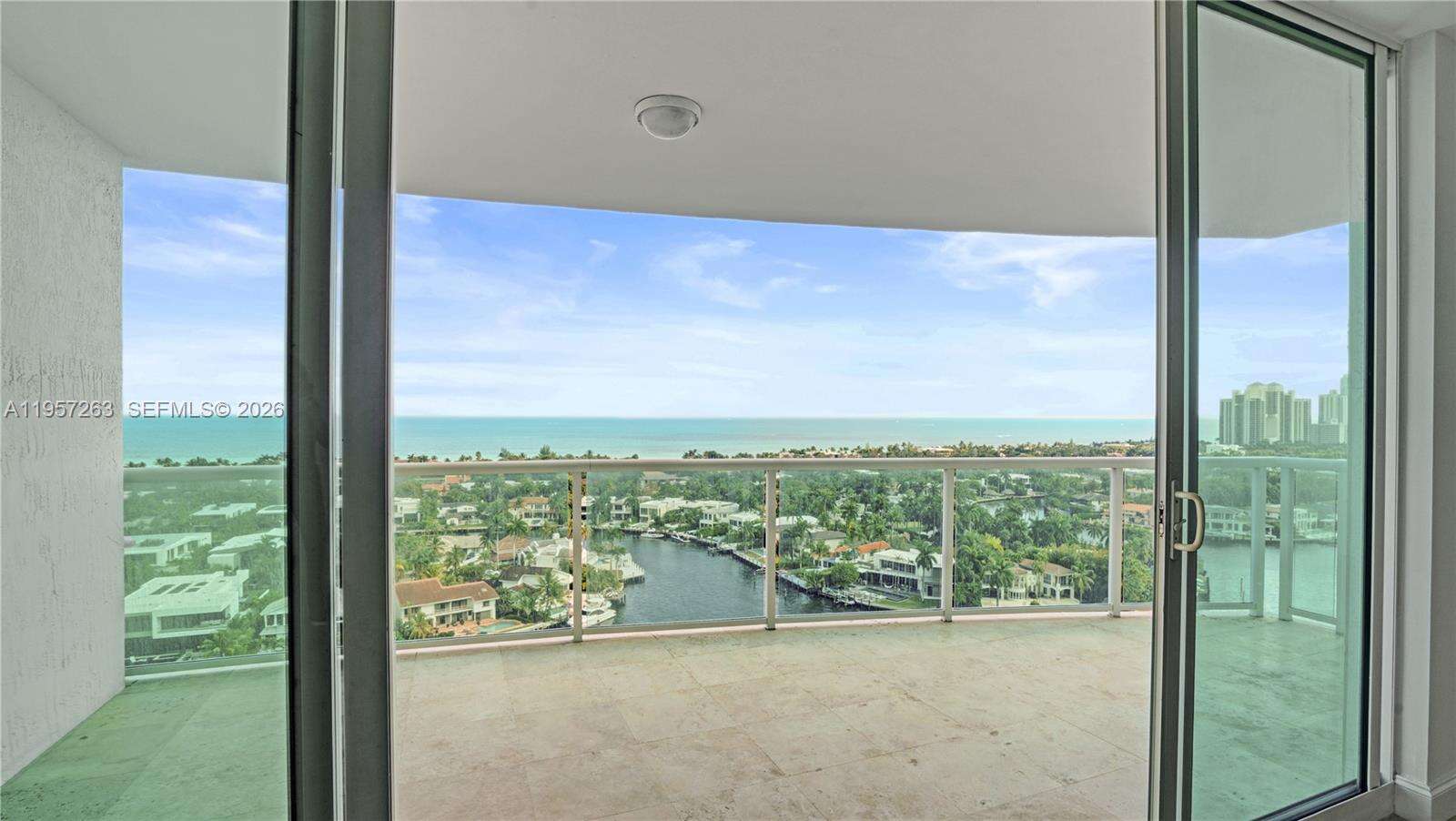 HAMPTONS SOUTH - 20201 Country Club Dr, Aventura, FL 33180 | Picture 79