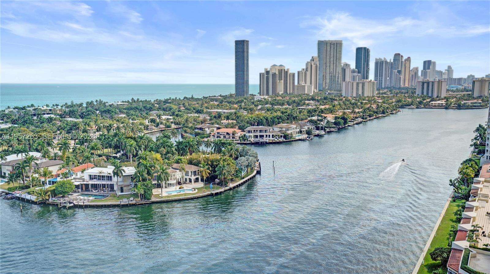 HAMPTONS SOUTH - 20201 Country Club Dr, Aventura, FL 33180 | Picture 83