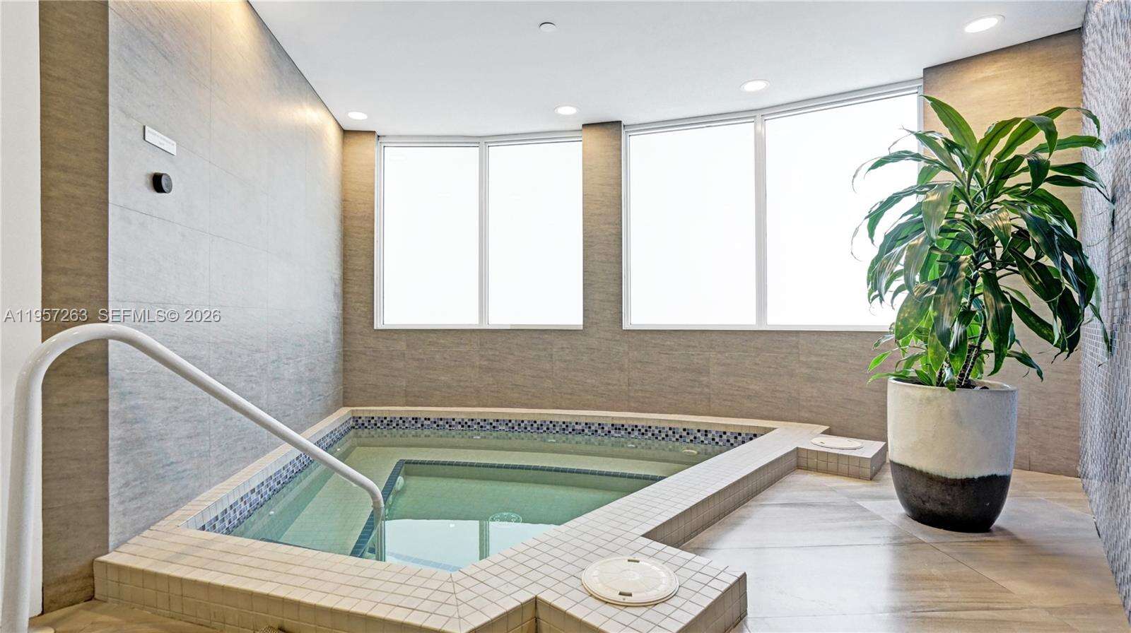 HAMPTONS SOUTH - 20201 Country Club Dr, Aventura, FL 33180 | Picture 99