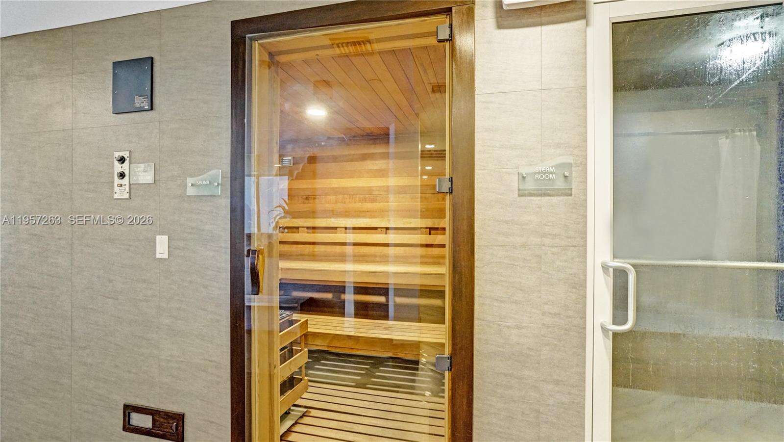 HAMPTONS SOUTH - 20201 Country Club Dr, Aventura, FL 33180 | Picture 100