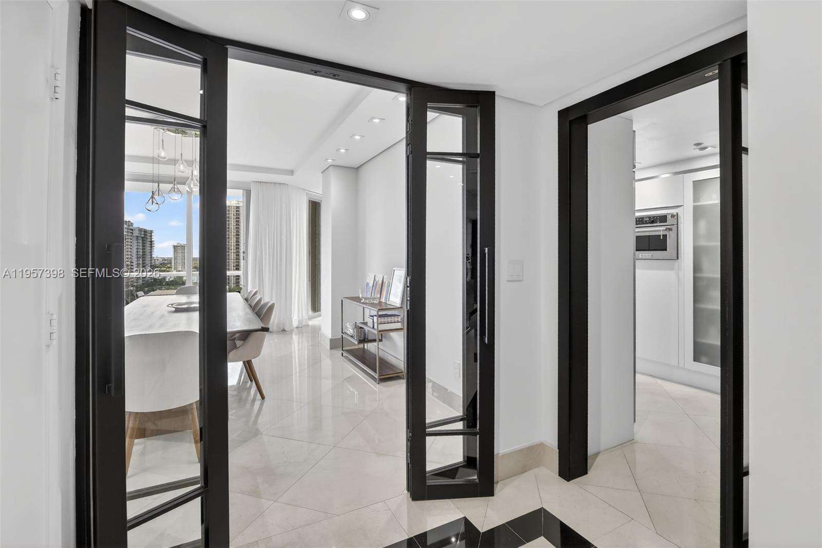 7000 ISL BLVD WILLIAMS ISL - 7000 Island Blvd, Aventura, FL 33160 | Picture 4