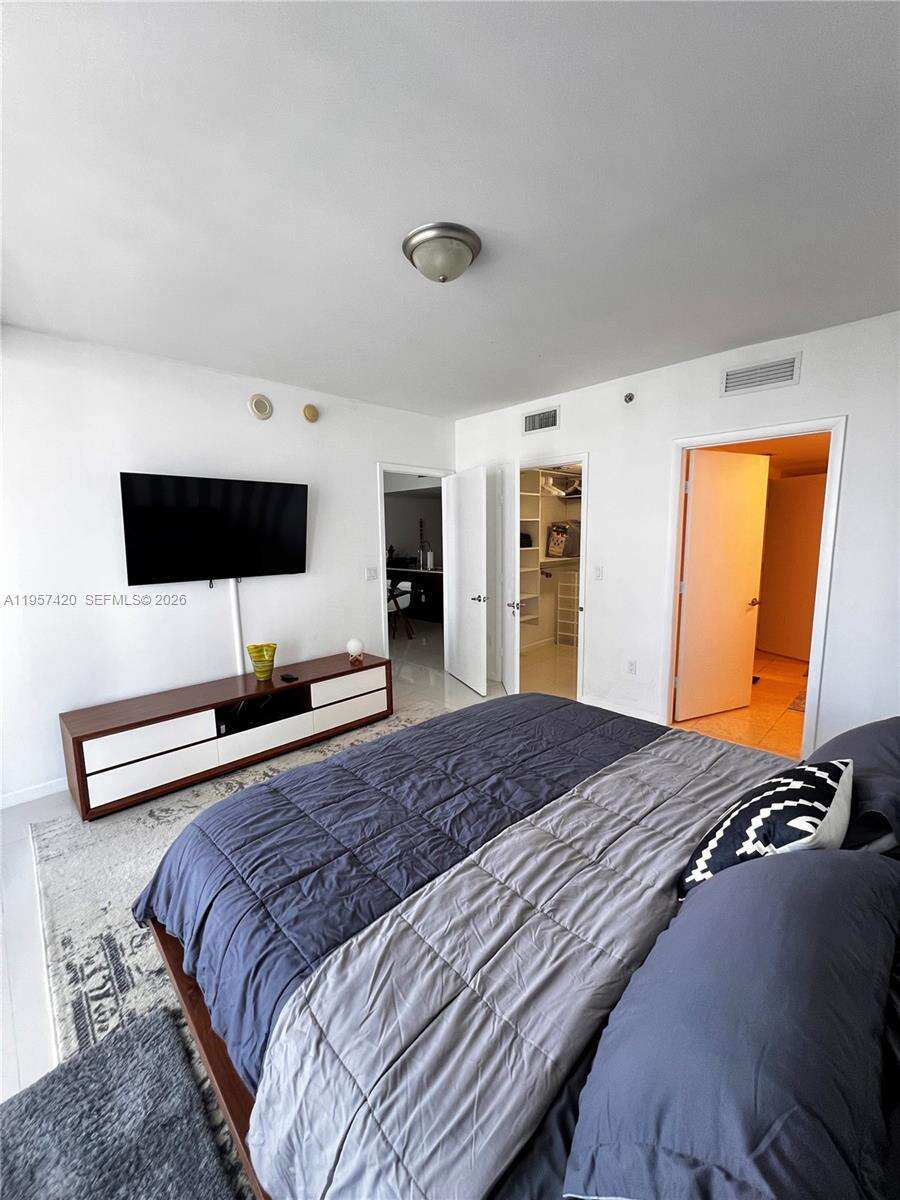 Icon Brickell 1 at 475 Brickell Ave, Miami, FL 33131 - For Sale photo 27