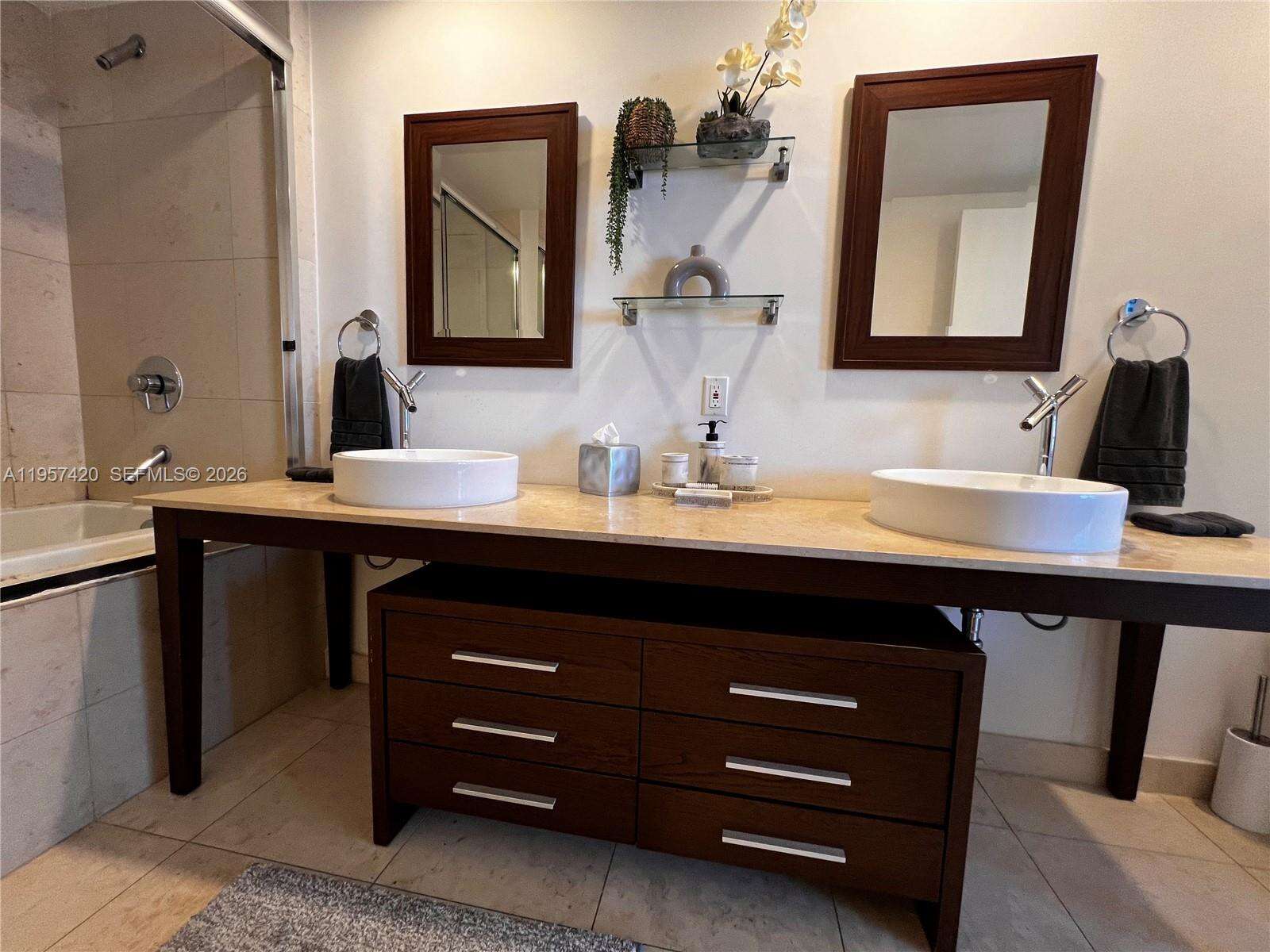 Icon Brickell 1 at 475 Brickell Ave, Miami, FL 33131 - For Sale photo 28