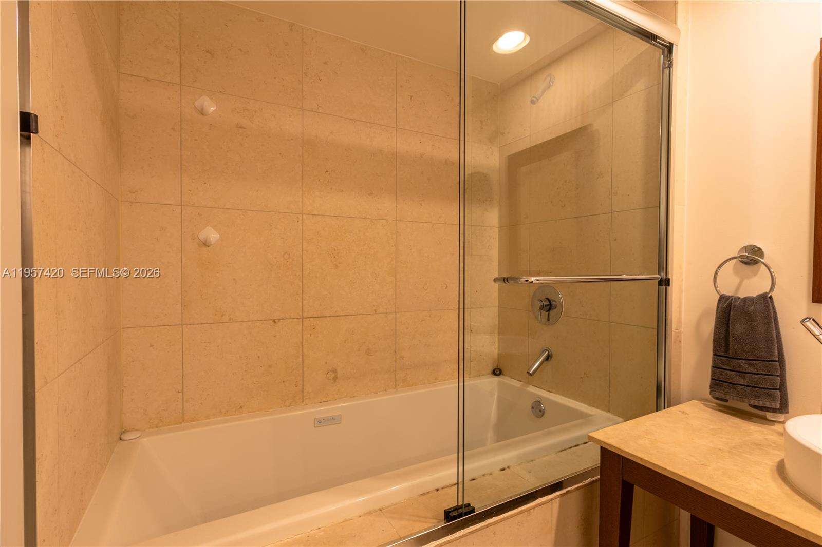 Icon Brickell 1 at 475 Brickell Ave, Miami, FL 33131 - For Sale photo 29