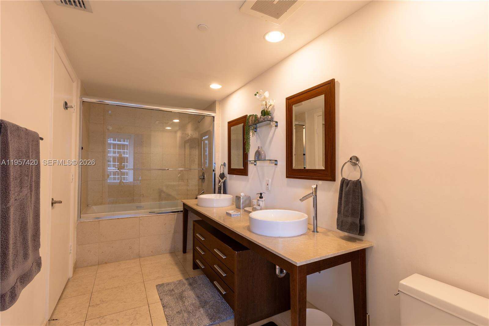 Icon Brickell 1 at 475 Brickell Ave, Miami, FL 33131 - For Sale photo 31