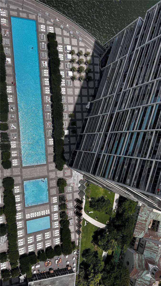 Icon Brickell 1 at 475 Brickell Ave, Miami, FL 33131 - For Sale photo 33