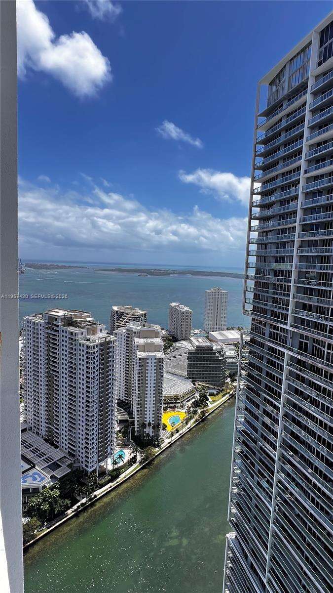 Icon Brickell 1 at 475 Brickell Ave, Miami, FL 33131 - For Sale photo 38