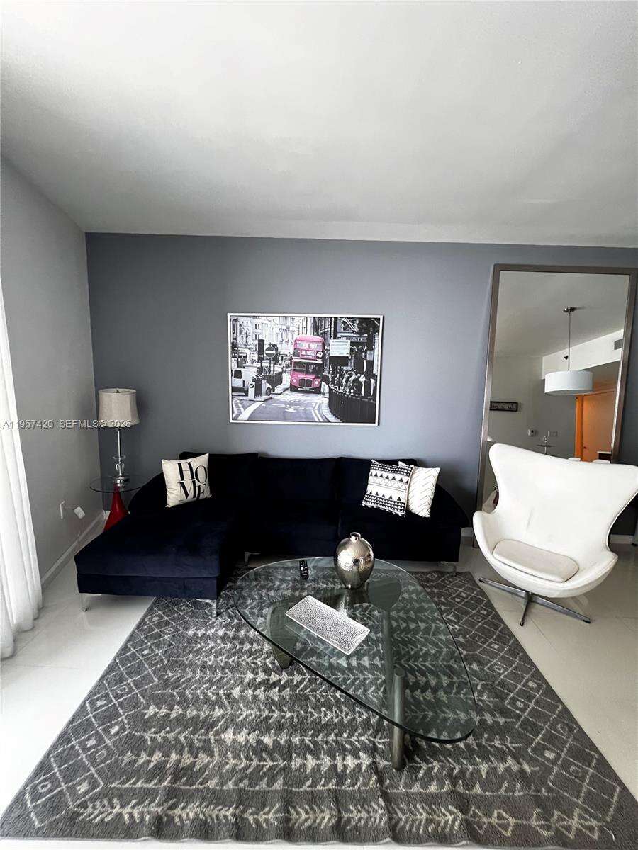 Icon Brickell 1 at 475 Brickell Ave, Miami, FL 33131 - For Sale photo 8