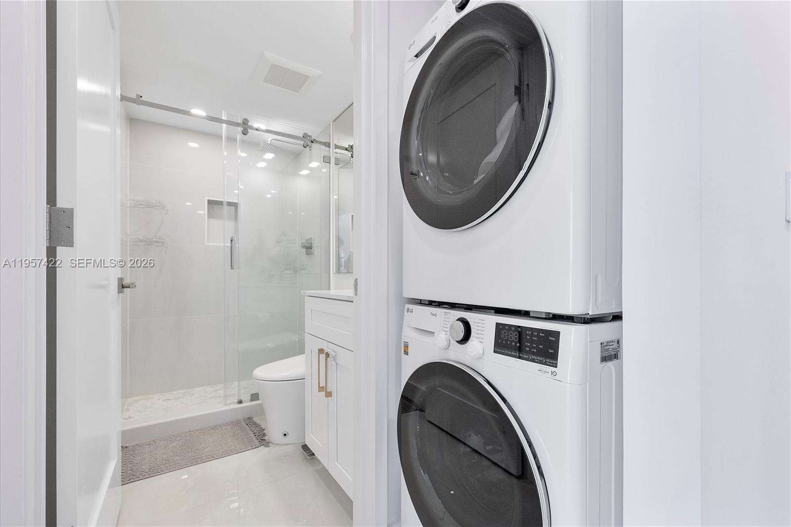 Waterview at 20515 Country Club Dr, Aventura, FL 33180 - For Sale photo 27
