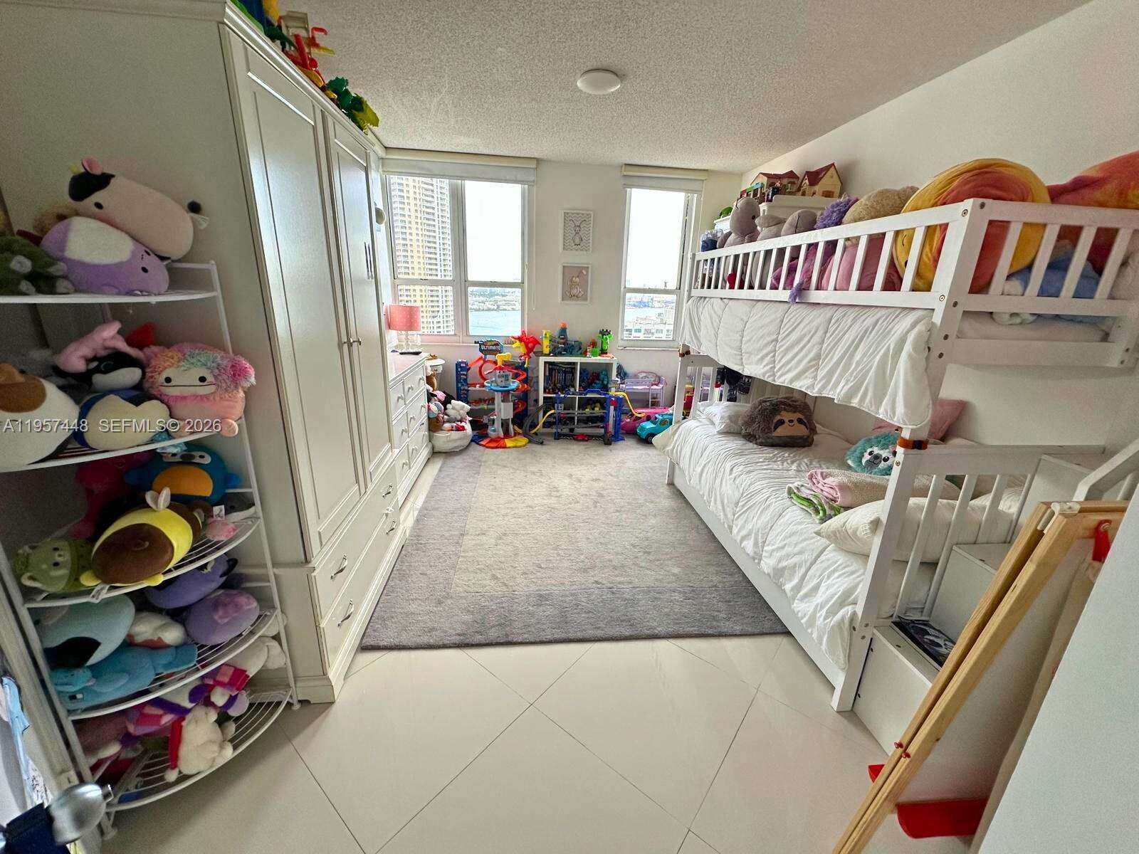 Courvoisier Courts at 701 Brickell Key Blvd, Miami, FL 33131 - For Sale photo 11