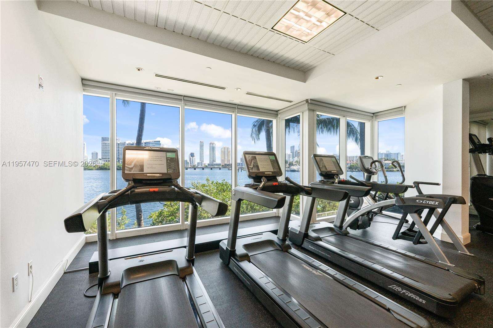 The Peninsula at 3201 183 St, Aventura, FL 33160 - For Sale photo 57