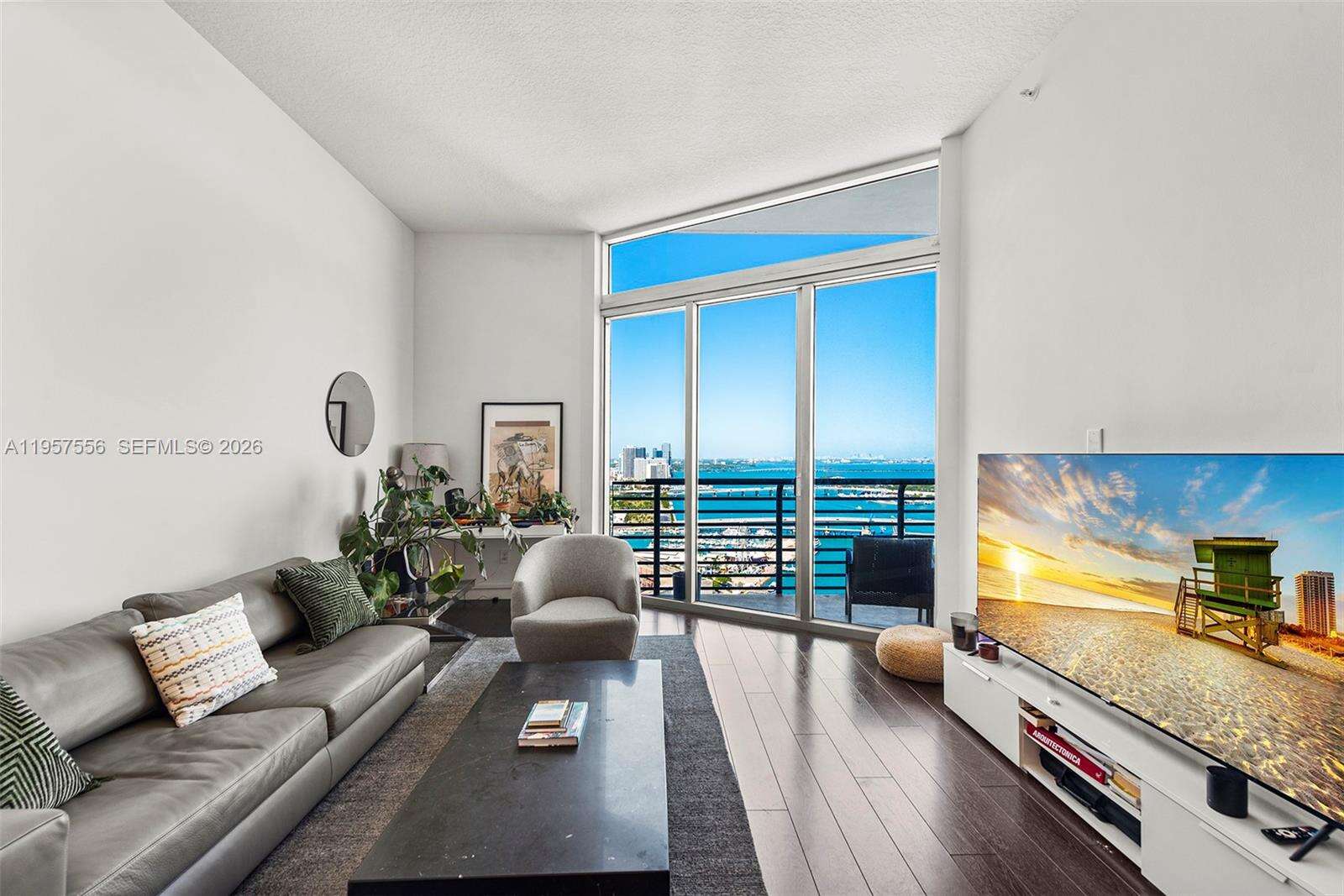One Miami East at 335 Biscayne Blvd, Miami, FL 33131 - For Sale photo 2