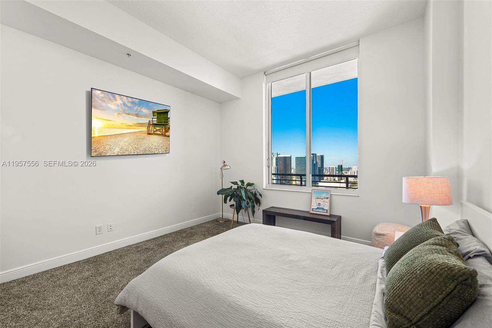 One Miami East at 335 Biscayne Blvd, Miami, FL 33131 - For Sale photo 9