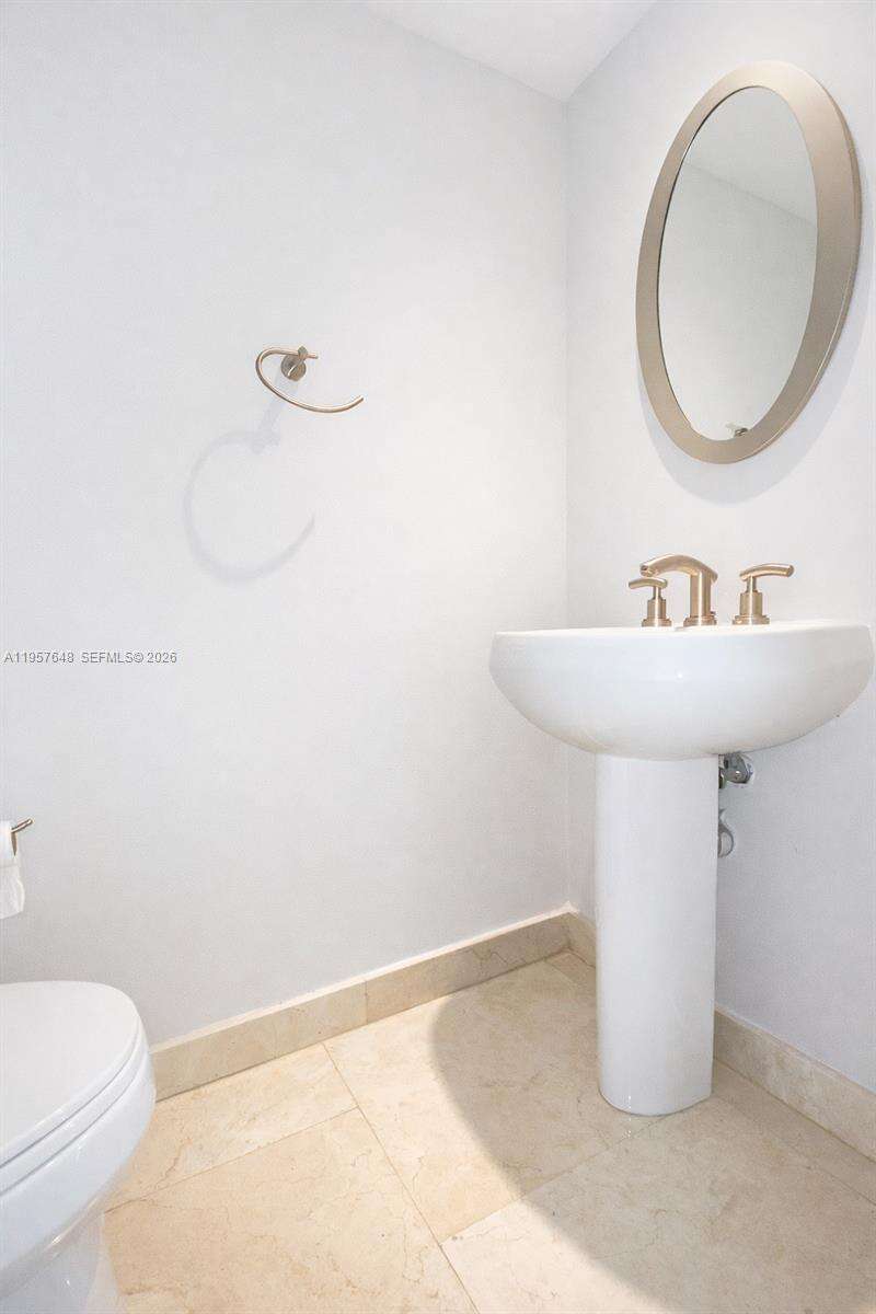 CARBONELL - 901 Brickell Key Blvd, Miami, FL 33131 | Picture 16