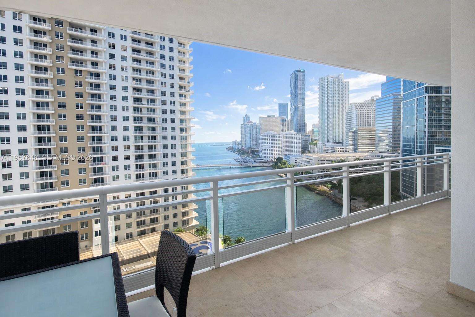 CARBONELL - 901 Brickell Key Blvd, Miami, FL 33131 | Picture 3