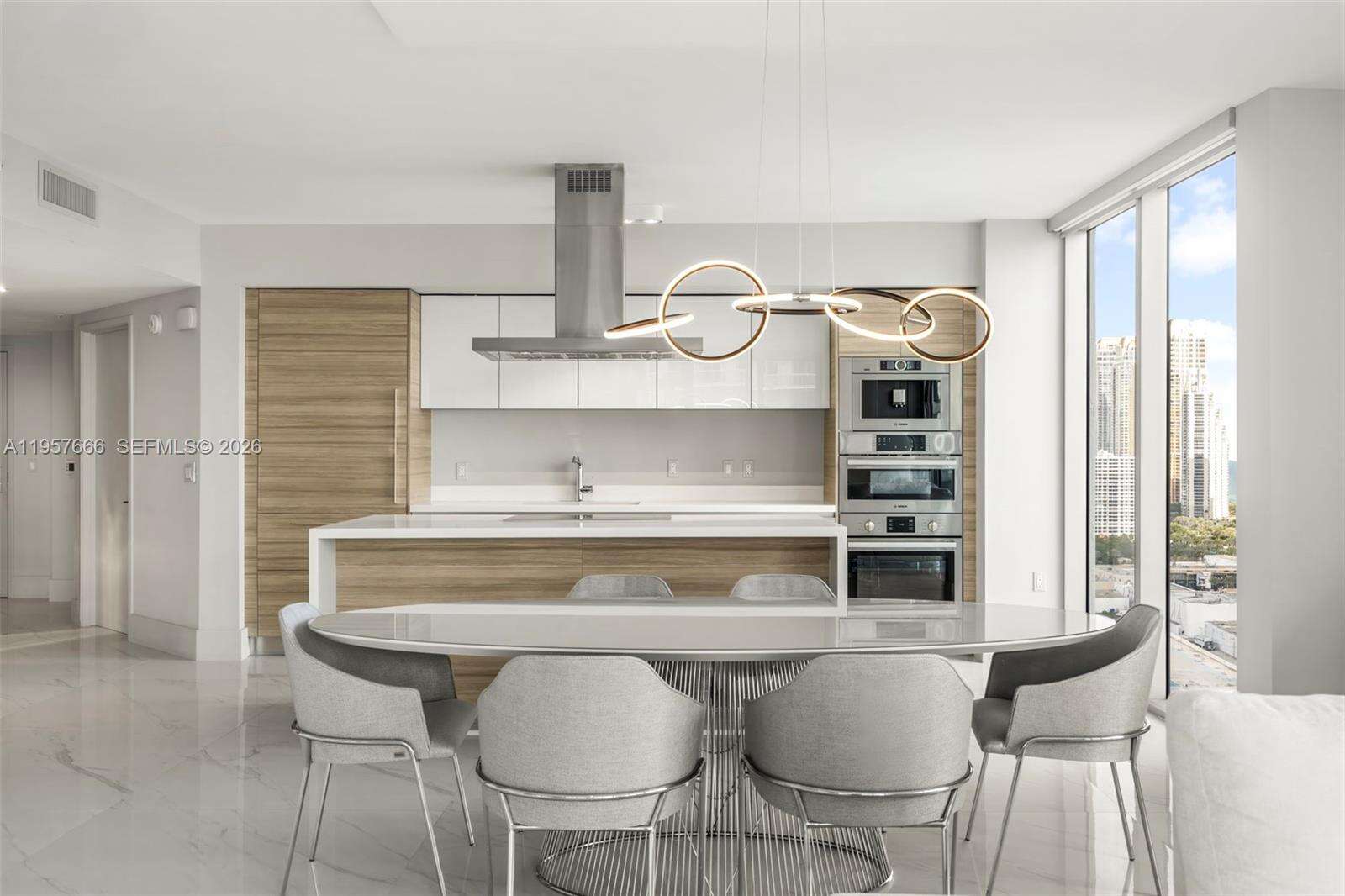 PARQUE TOWERS - 300 Sunny Isles Blvd, Sunny Isles Beach, FL 33160 | Picture 11