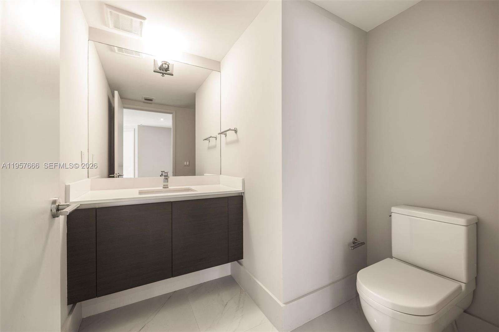 PARQUE TOWERS - 300 Sunny Isles Blvd, Sunny Isles Beach, FL 33160 | Picture 23