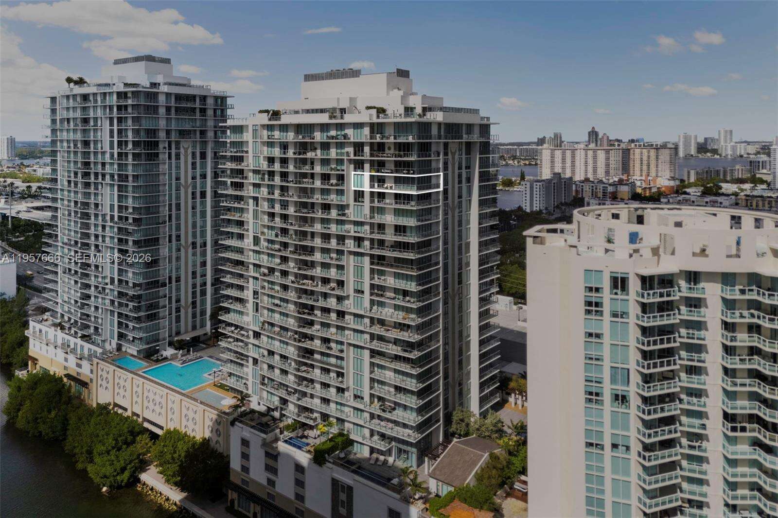PARQUE TOWERS - 300 Sunny Isles Blvd, Sunny Isles Beach, FL 33160 | Picture 29
