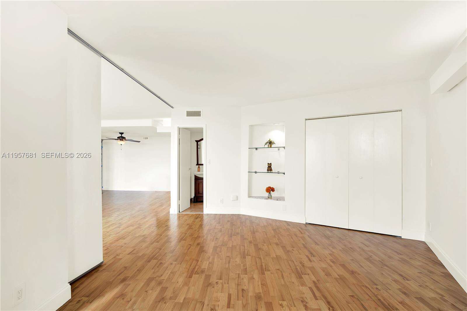 Arlen House at 100 Bayview Dr, Sunny Isles Beach, FL 33160 - For Sale photo 14