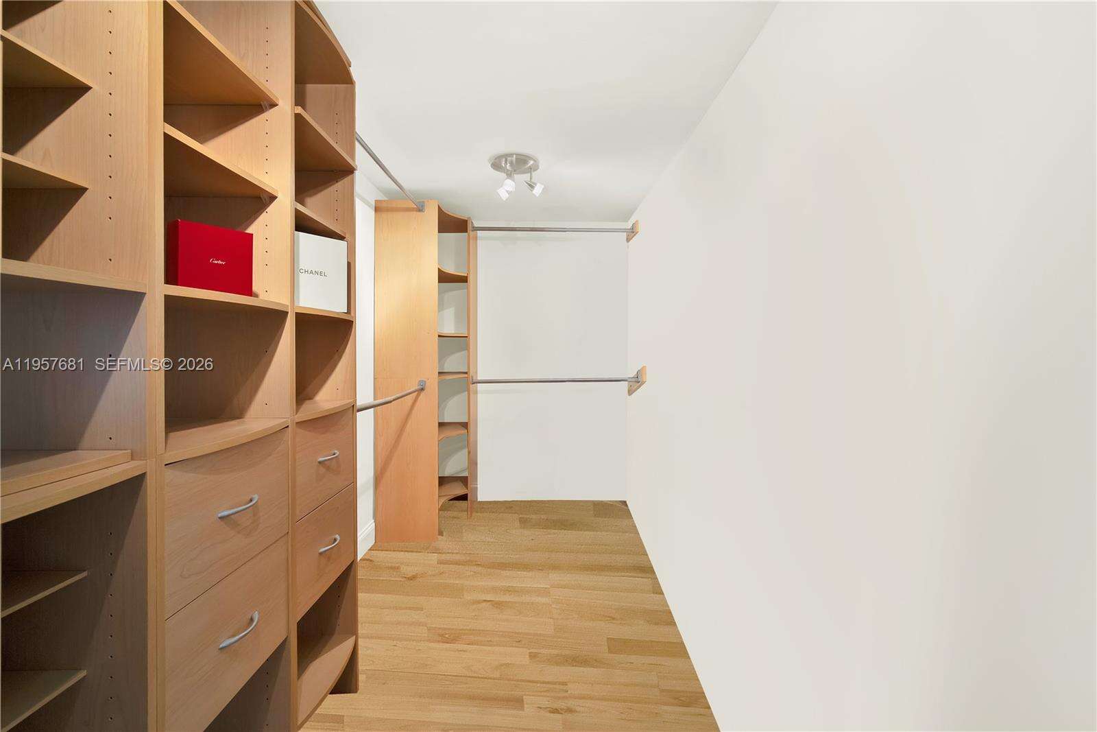Arlen House at 100 Bayview Dr, Sunny Isles Beach, FL 33160 - For Sale photo 25