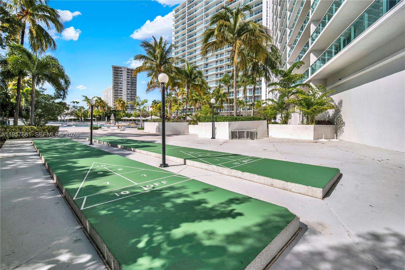 Arlen House at 100 Bayview Dr, Sunny Isles Beach, FL 33160 - For Sale photo 43