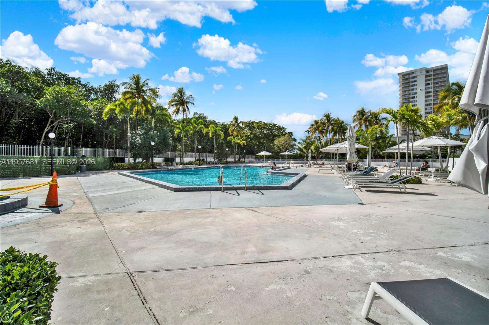 Arlen House at 100 Bayview Dr, Sunny Isles Beach, FL 33160 - For Sale photo 47