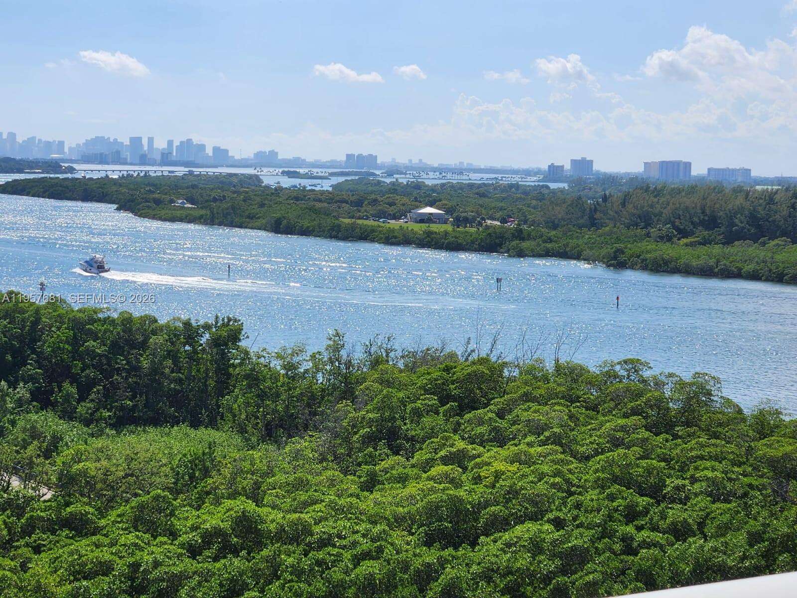 Arlen House at 100 Bayview Dr, Sunny Isles Beach, FL 33160 - For Sale photo 60