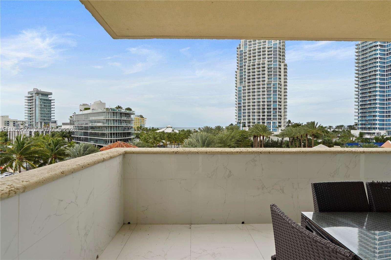PORTOFINO TOWER - 300 Pointe Dr, Miami Beach, FL 33139 | Picture 20