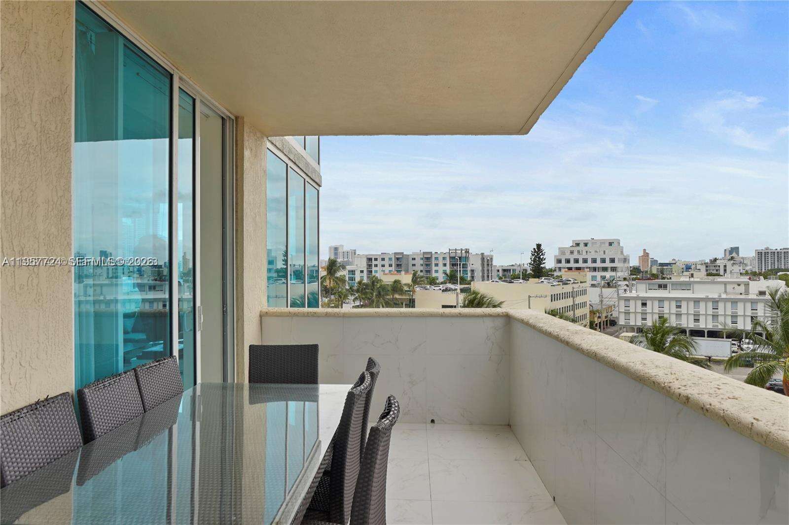 PORTOFINO TOWER - 300 Pointe Dr, Miami Beach, FL 33139 | Picture 23