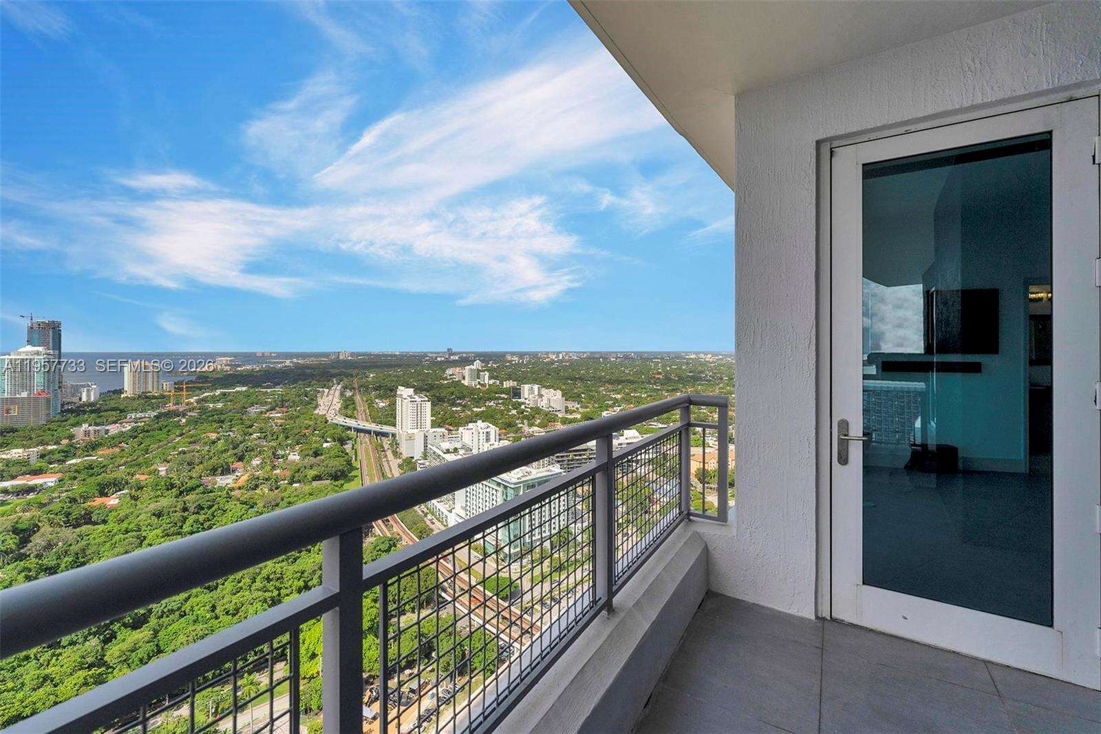 INFINITY AT BRICKELL - 60 13 St, Miami, FL 33130 | Picture 29