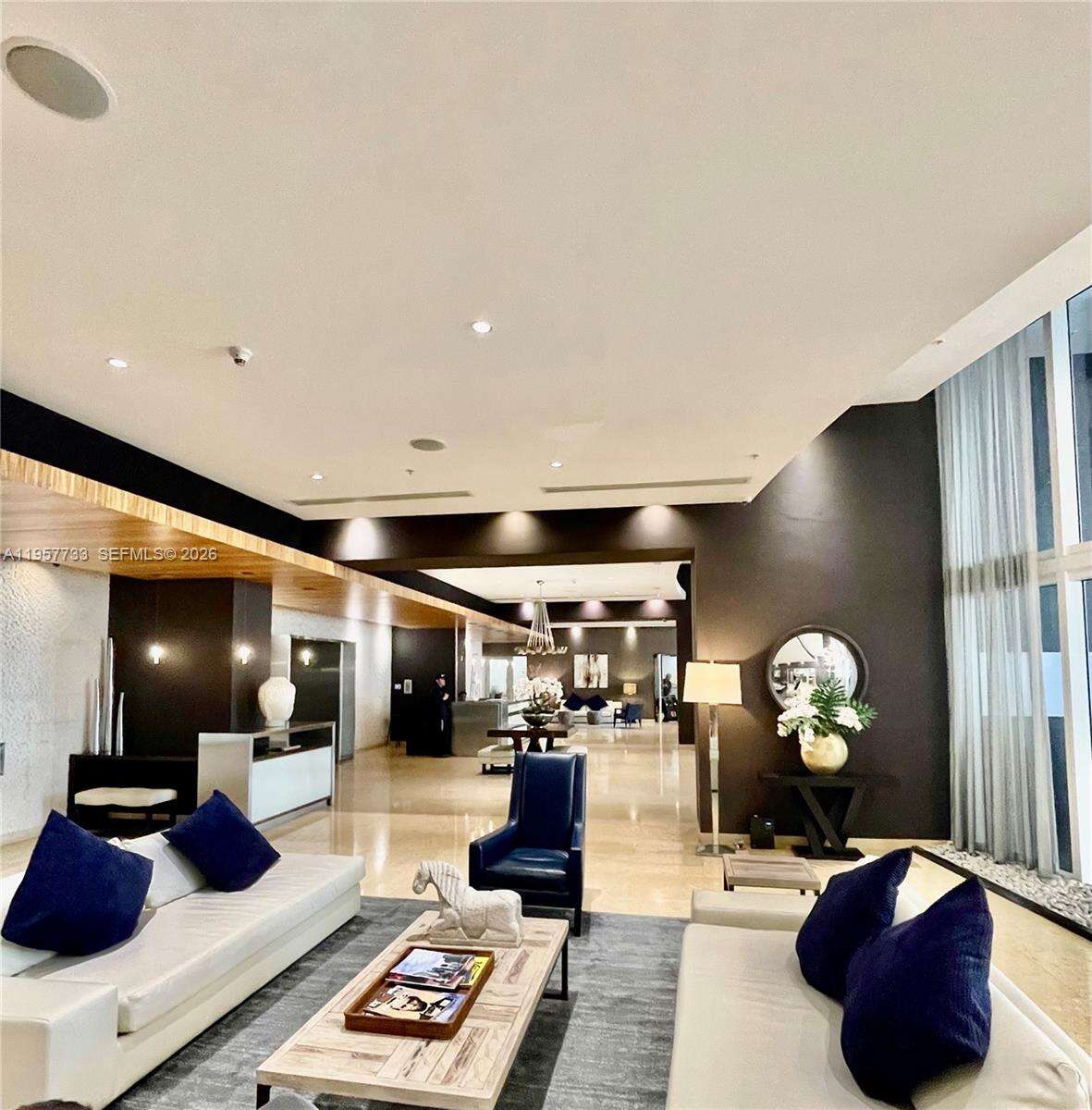 INFINITY AT BRICKELL - 60 13 St, Miami, FL 33130 | Picture 40