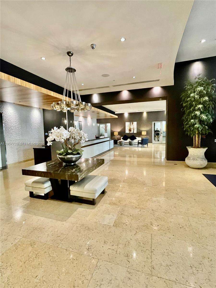 INFINITY AT BRICKELL - 60 13 St, Miami, FL 33130 | Picture 41