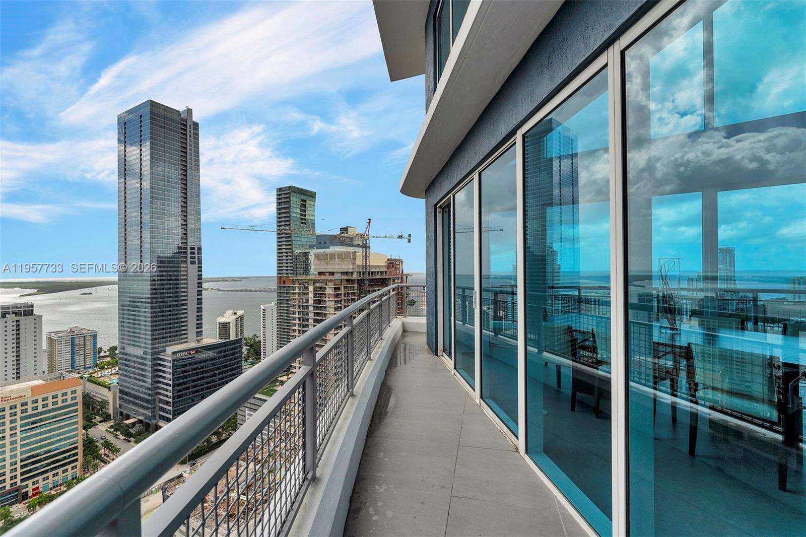 INFINITY AT BRICKELL - 60 13 St, Miami, FL 33130 | Picture 46