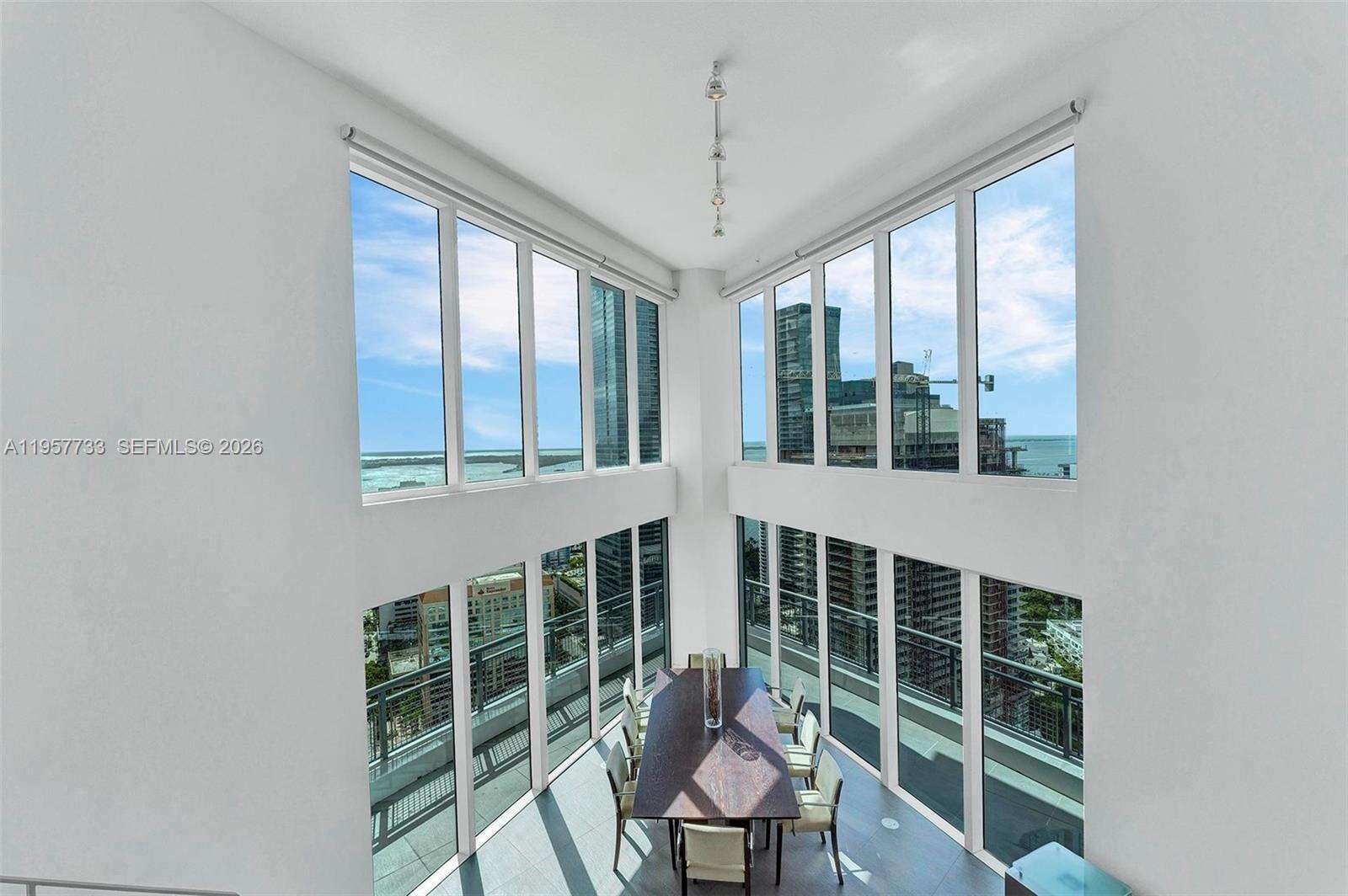 INFINITY AT BRICKELL - 60 13 St, Miami, FL 33130 | Picture 6