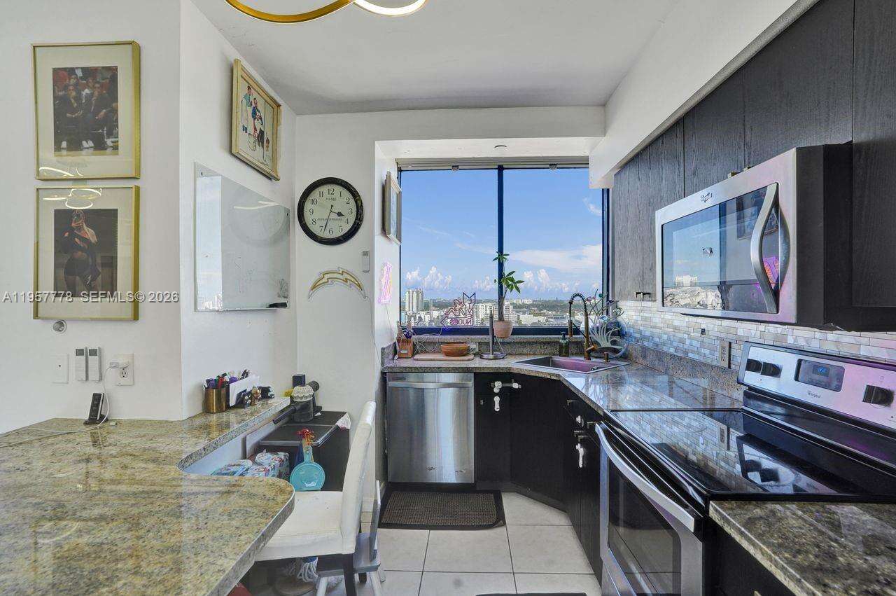 The Waverly at 1330 W Ave, Miami Beach, FL 33139 - For Sale photo 21
