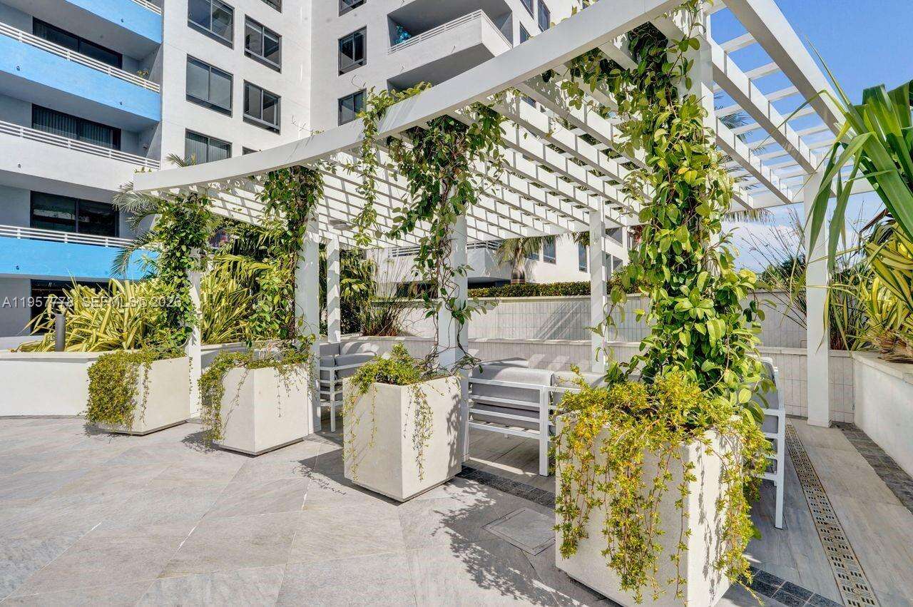 The Waverly at 1330 W Ave, Miami Beach, FL 33139 - For Sale photo 62